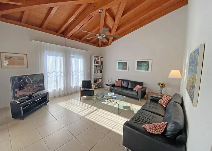 Casa La Brima By Holap Sa 아스꼬나